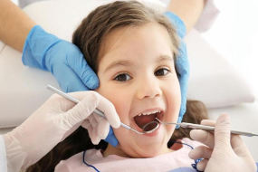 http://welldentclinic.ru/wp-content/uploads/2020/08/children-dentistry.jpg